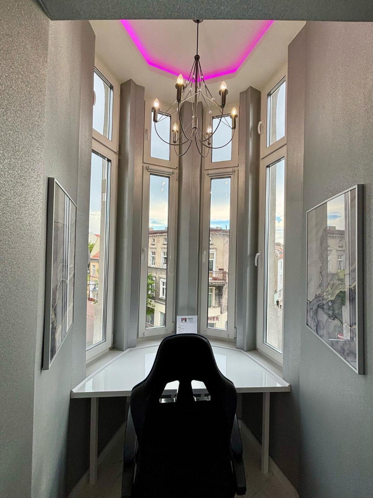 Apartament "Prezydencki Deluxe" Centrum Z Duza Wanna Dla Dwojga Gniezno Bagian luar foto
